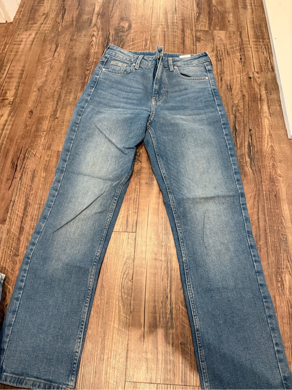 H&M Light Blue Straight-Leg Women's Jeans